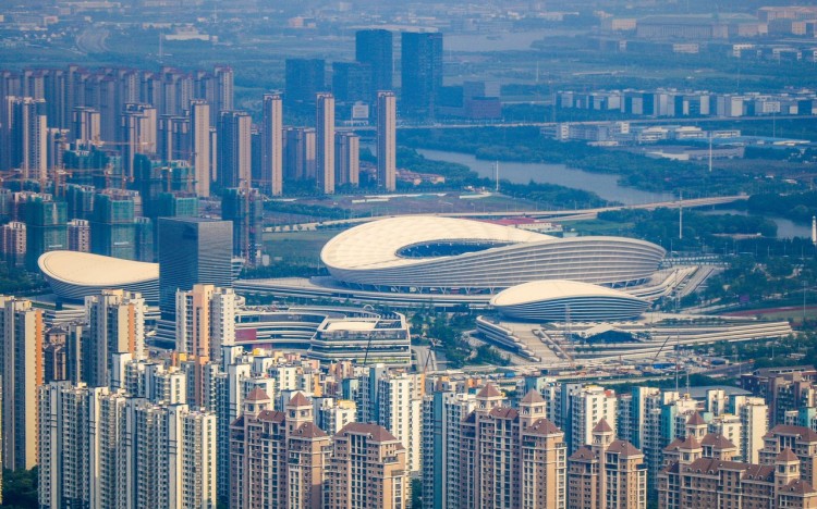 半岛体育在线官网-足球报：苏州奥体中心周边四星级酒店价格突破700元，部分房源已售罄