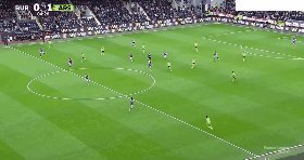 【英超】萨卡双响厄德高传射 阿森纳5比0客胜伯恩利